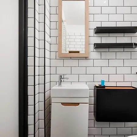 Royal Baths Cozy Colorful By Bookinghost Apartamento